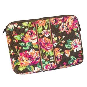 Very Bradley Laptop Case Quilted English Rose Pattern Design